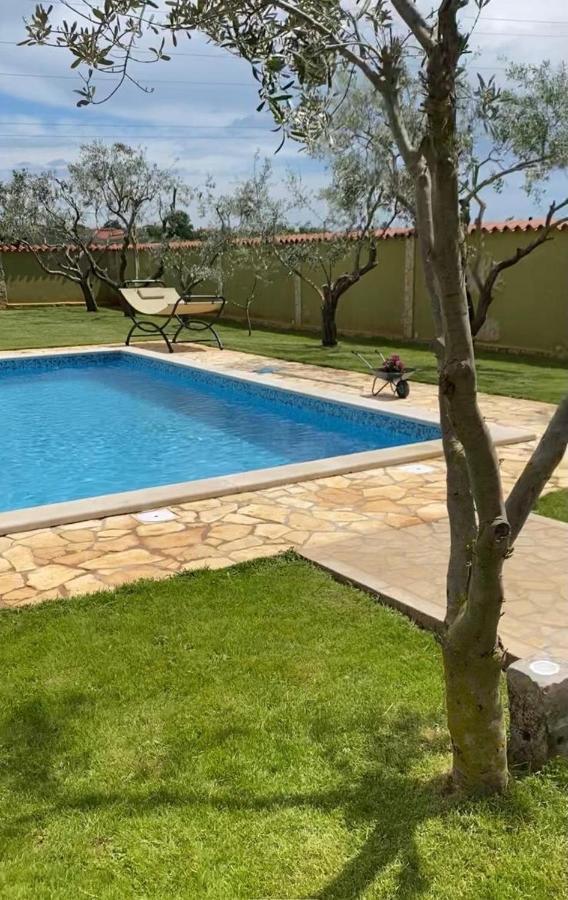 Villa Zafirah Pula Dış mekan fotoğraf