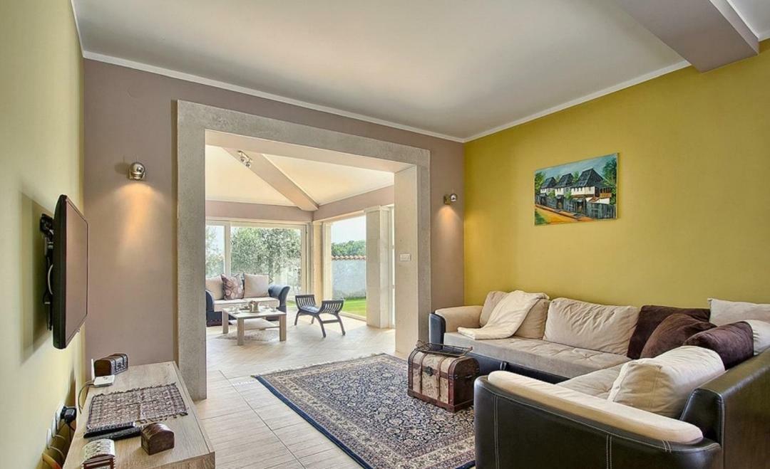 Villa Zafirah Pula Dış mekan fotoğraf